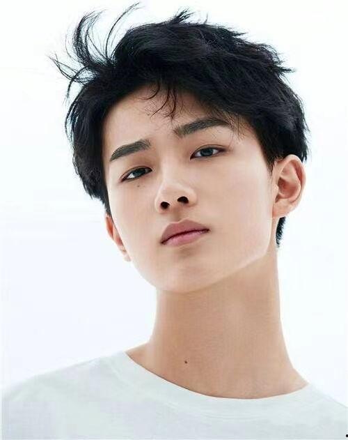 娱乐吃瓜李宏毅